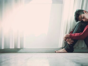 Promoting Therapy-Seeking Behavior in Men with Binge-Spectrum Eating Disorders
